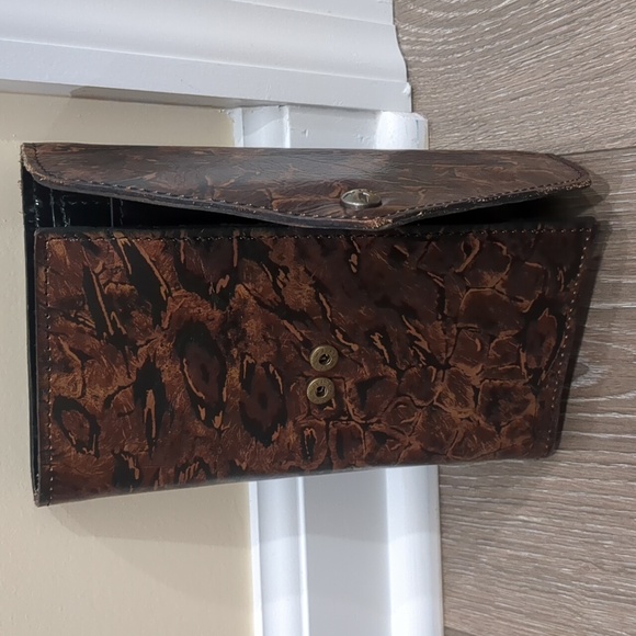 Patricia Nash Leather Wallet - Picture 7 of 10